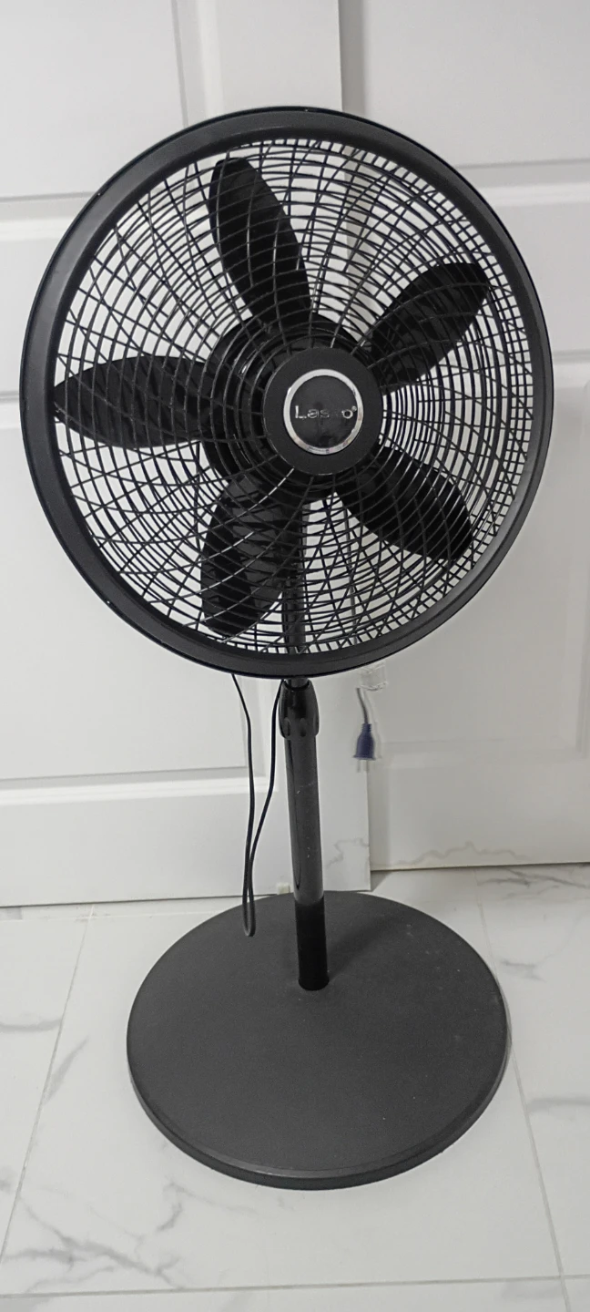 Lasko Oscillating Pedestal Fan