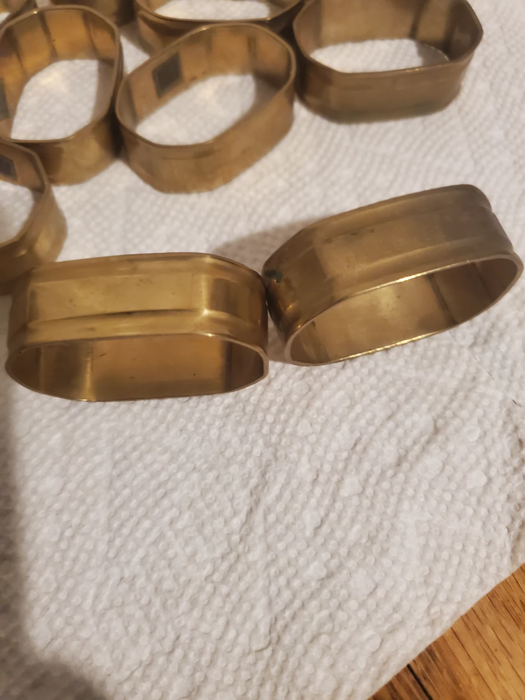 Set of 10 Brass Napkin Rings - photo 4