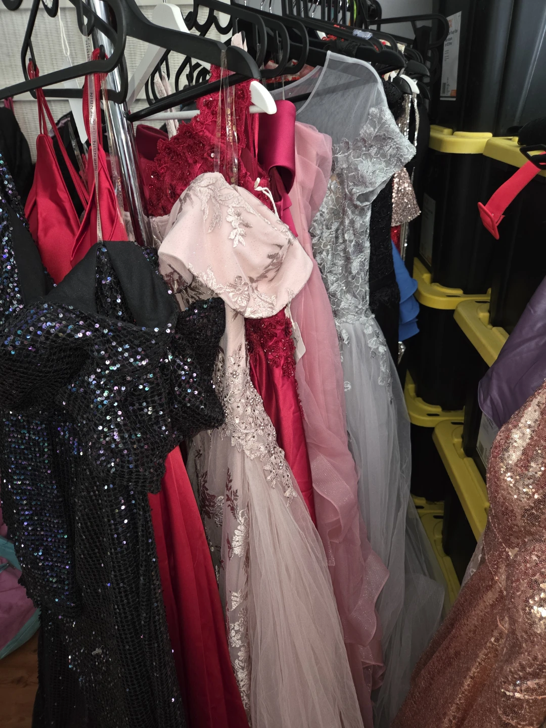 Sparkling dresses - photo 2