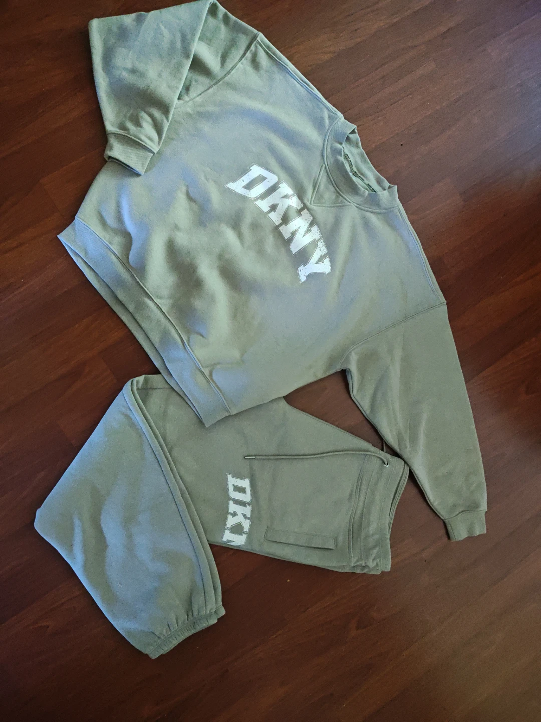 DKNY Sweatshirt and Jogger