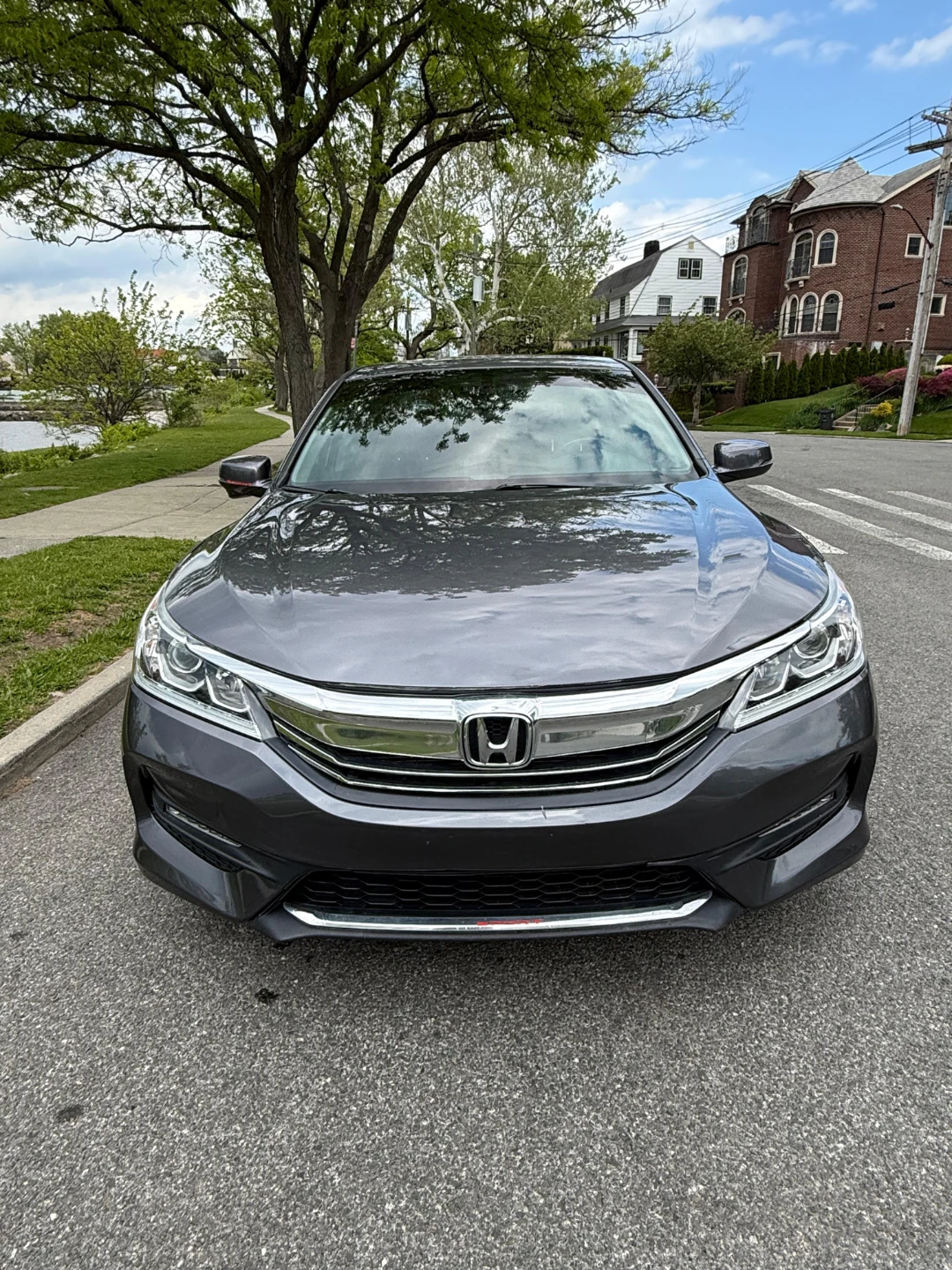 2016 Honda Accord EX-L Sedan - photo 2