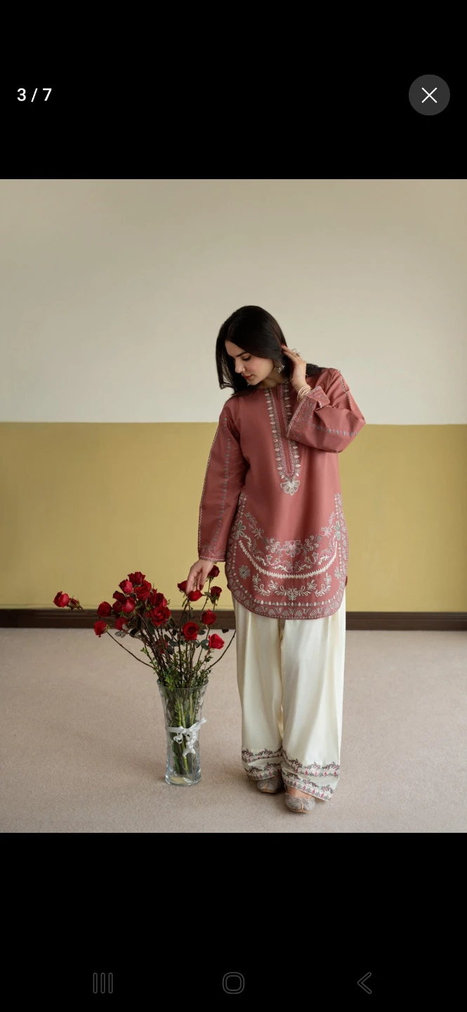 Embroidered kurta set - photo 2