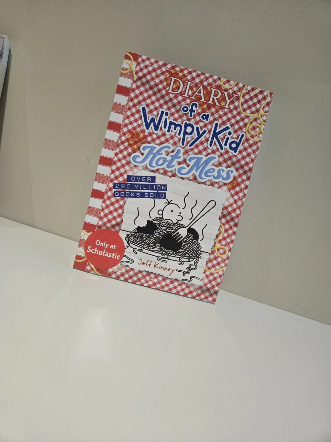 Diary of a Wimpy Kid: Hot Mess by Jeff Kinney