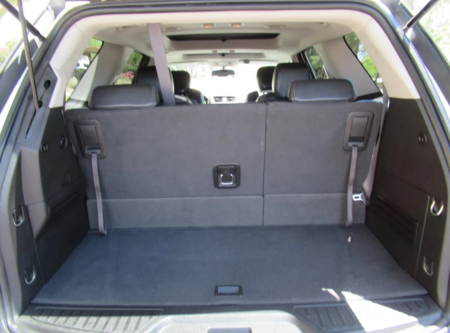 White 2016 GMC Acadia SUV - photo 5