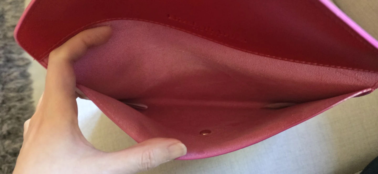 New Elizabeth Arden Red Envelope Clutch - photo 4