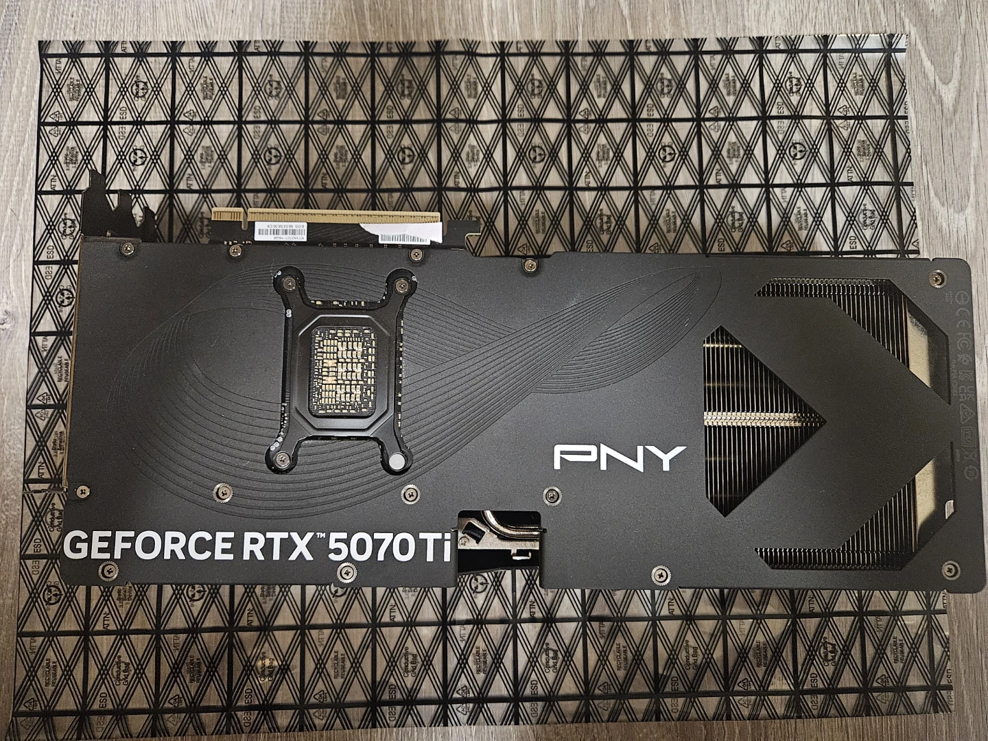 Rtx 5070 ti pny - photo 4