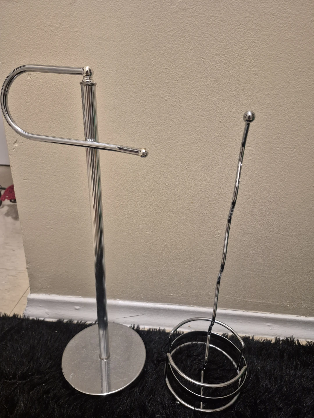 Chrome Toilet Paper Holder and Towel Rack Set