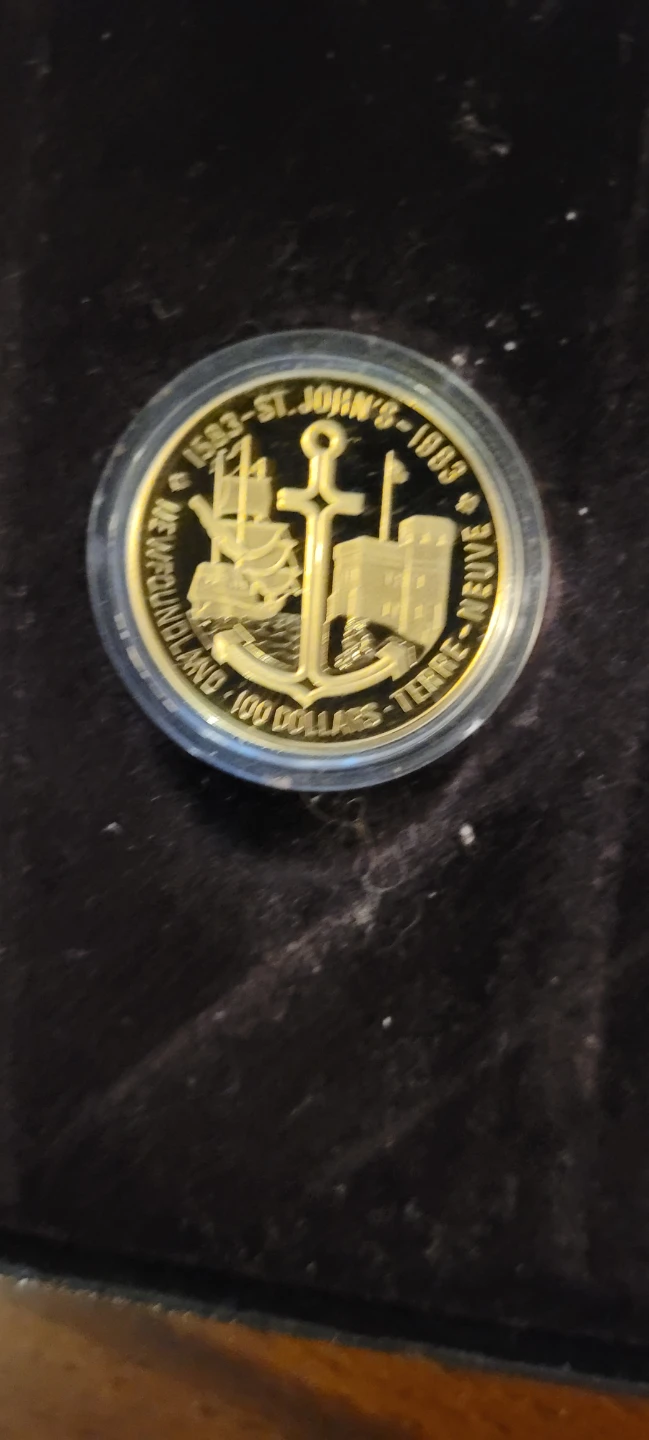 Royal Canadian Mint 1983 Newfoundland 100 Dollar Gold Coin - photo 4