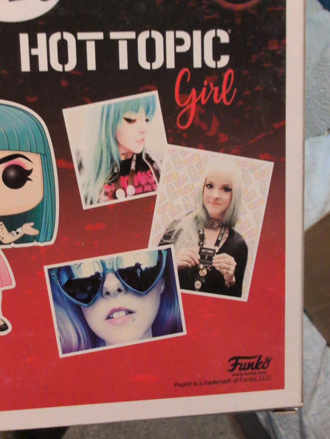Funko Pop! Hot Topic Girl Vinyl Figure - photo 2
