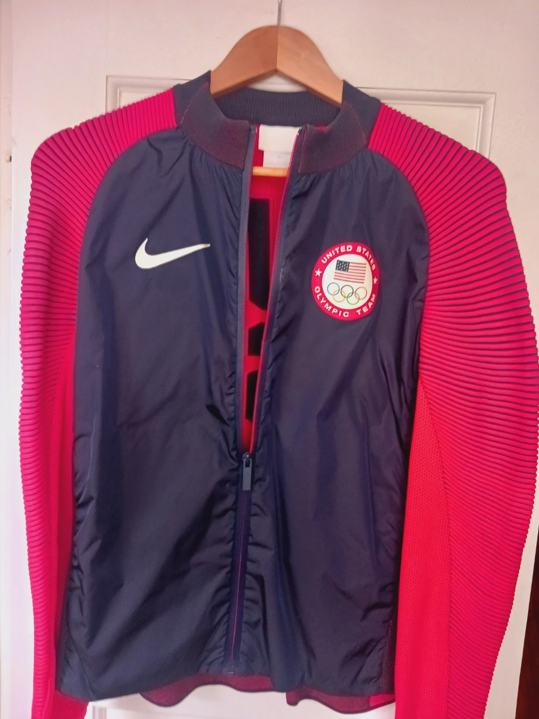 UNITED STATES 🇺🇸 OLYMPIC TEAM USA NIKE JACKET. SIZE L. - photo 3