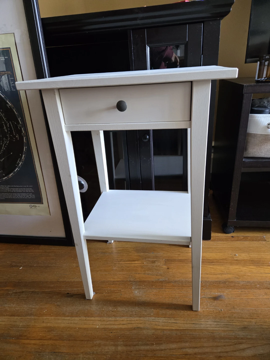 White IKEA Hemnes pair of nightstands