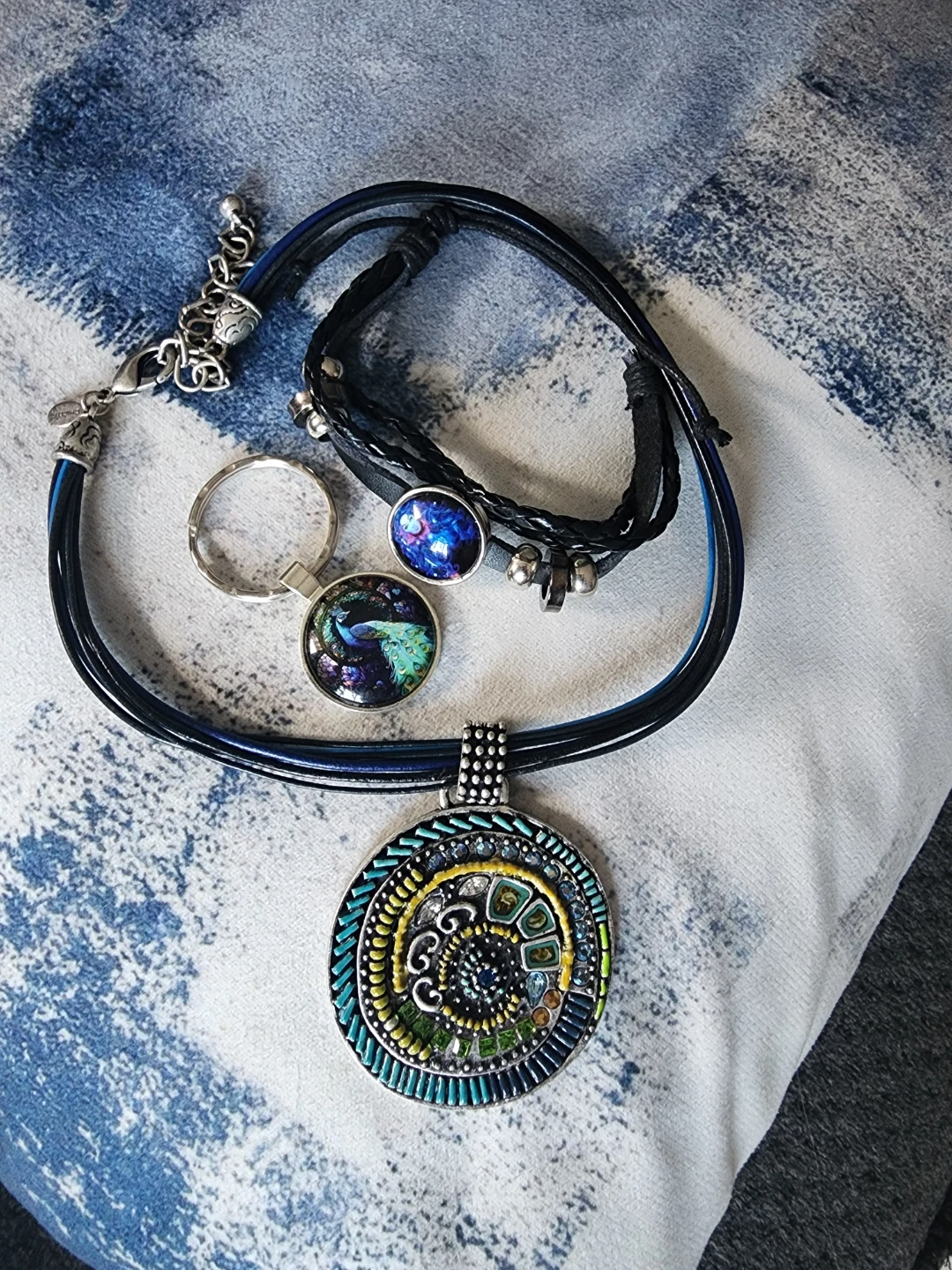 Chico's Boho Pendant Necklace with Matching Bracelet & Keychain - photo 3