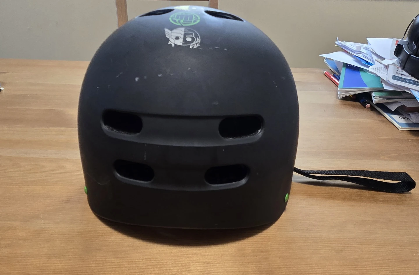 Marvel Avengers Bike Helmet - photo 2