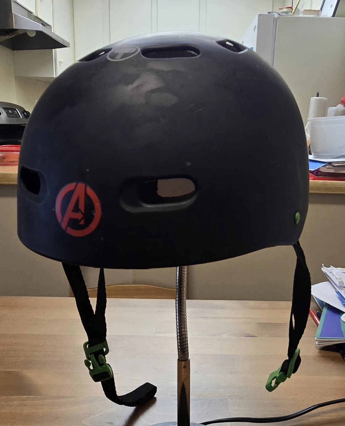 Marvel Avengers Bike Helmet - photo 4