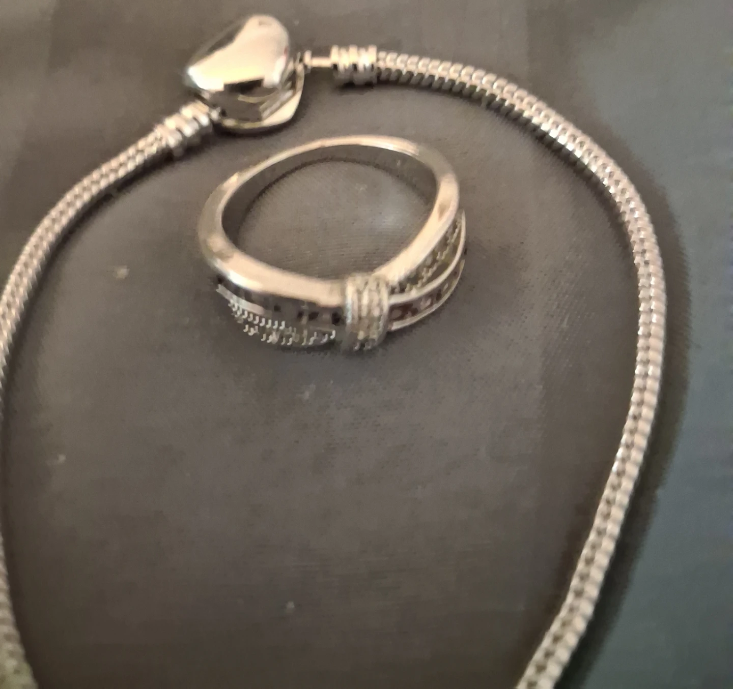 Silver Tone Bracelet with Heart Charm and Ring - photo 3