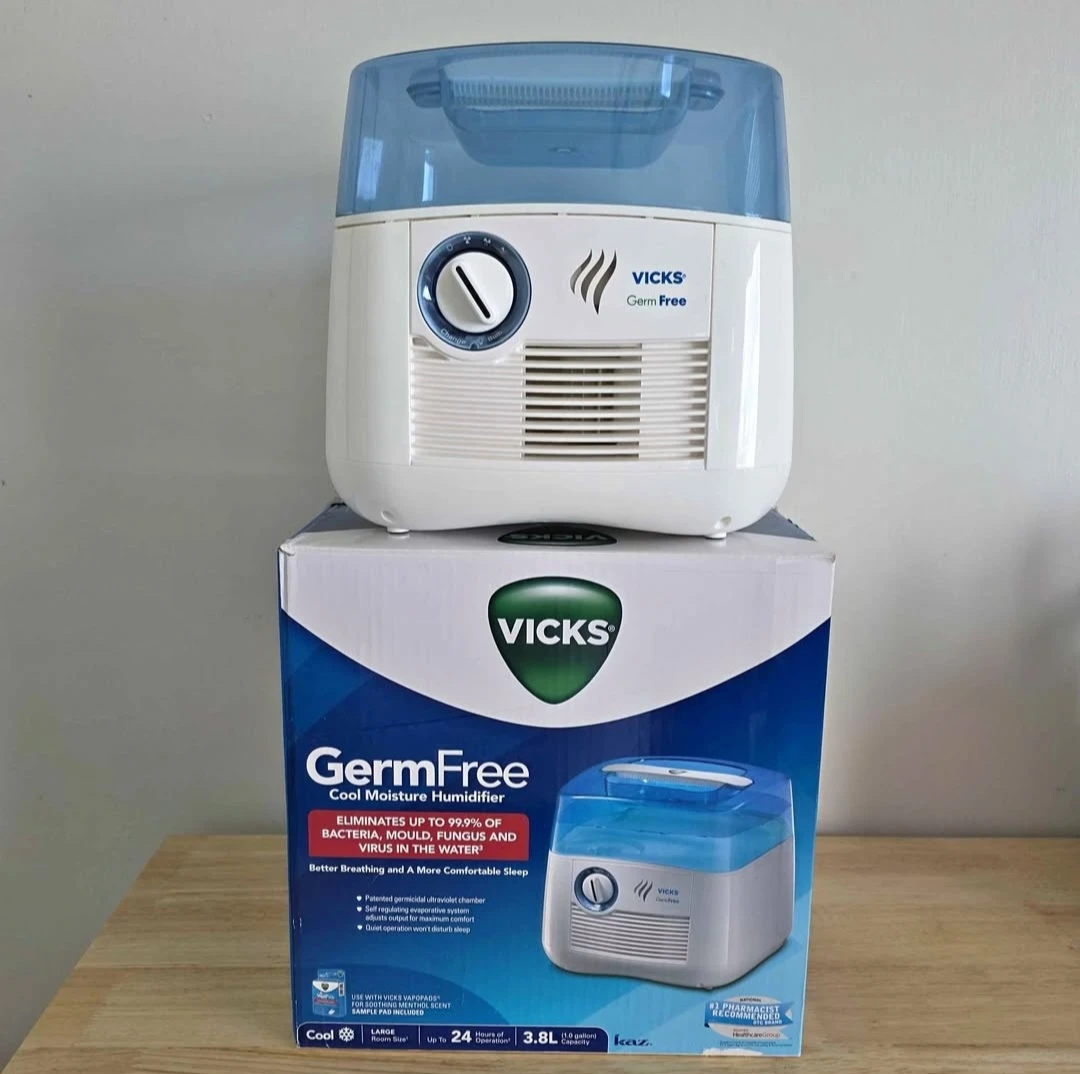 Vicks GermFree Cool Moisture Humidifier