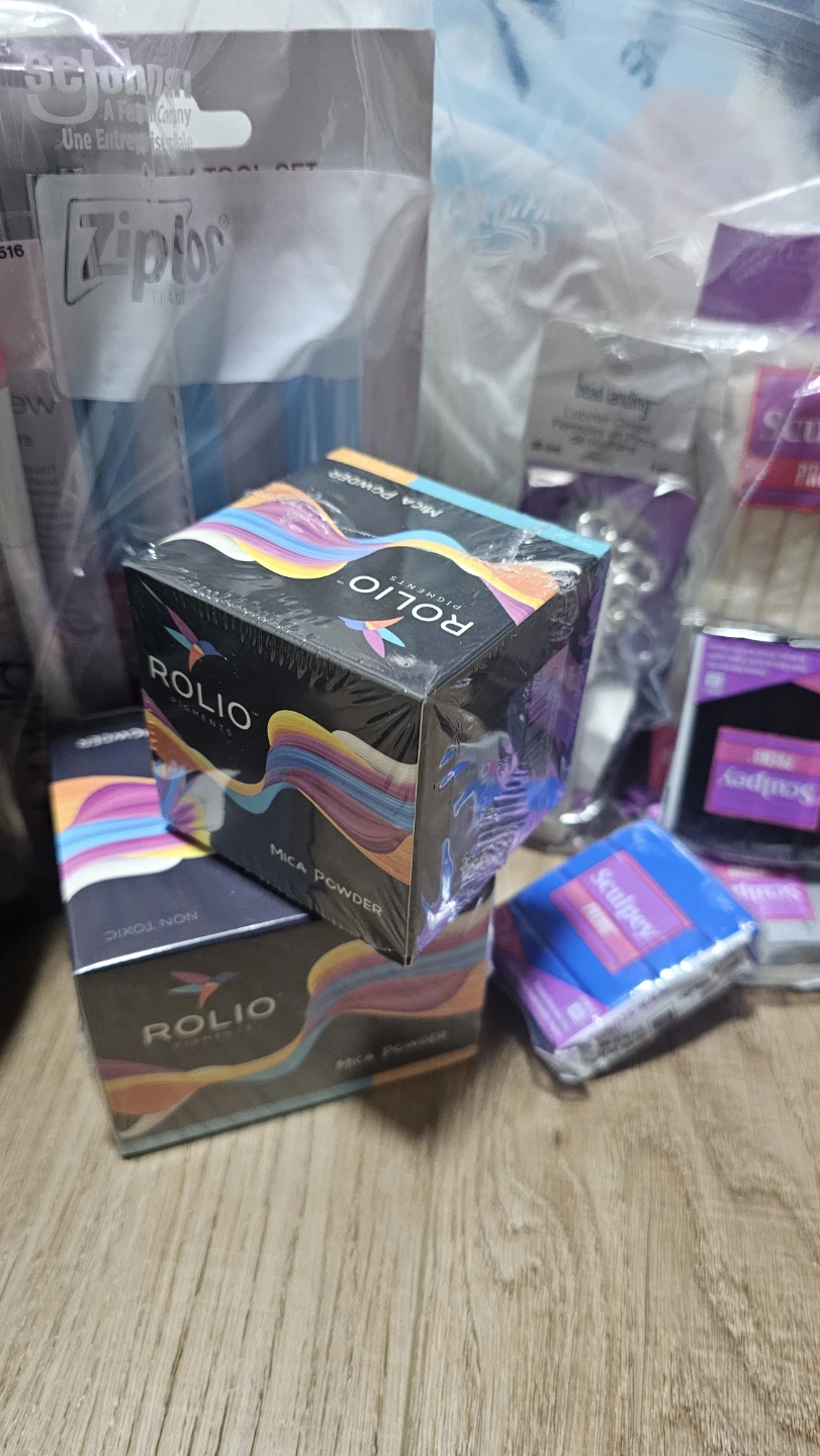FREE Crafter's Kit: Sculpting & Knit/crochet supplies - photo 2