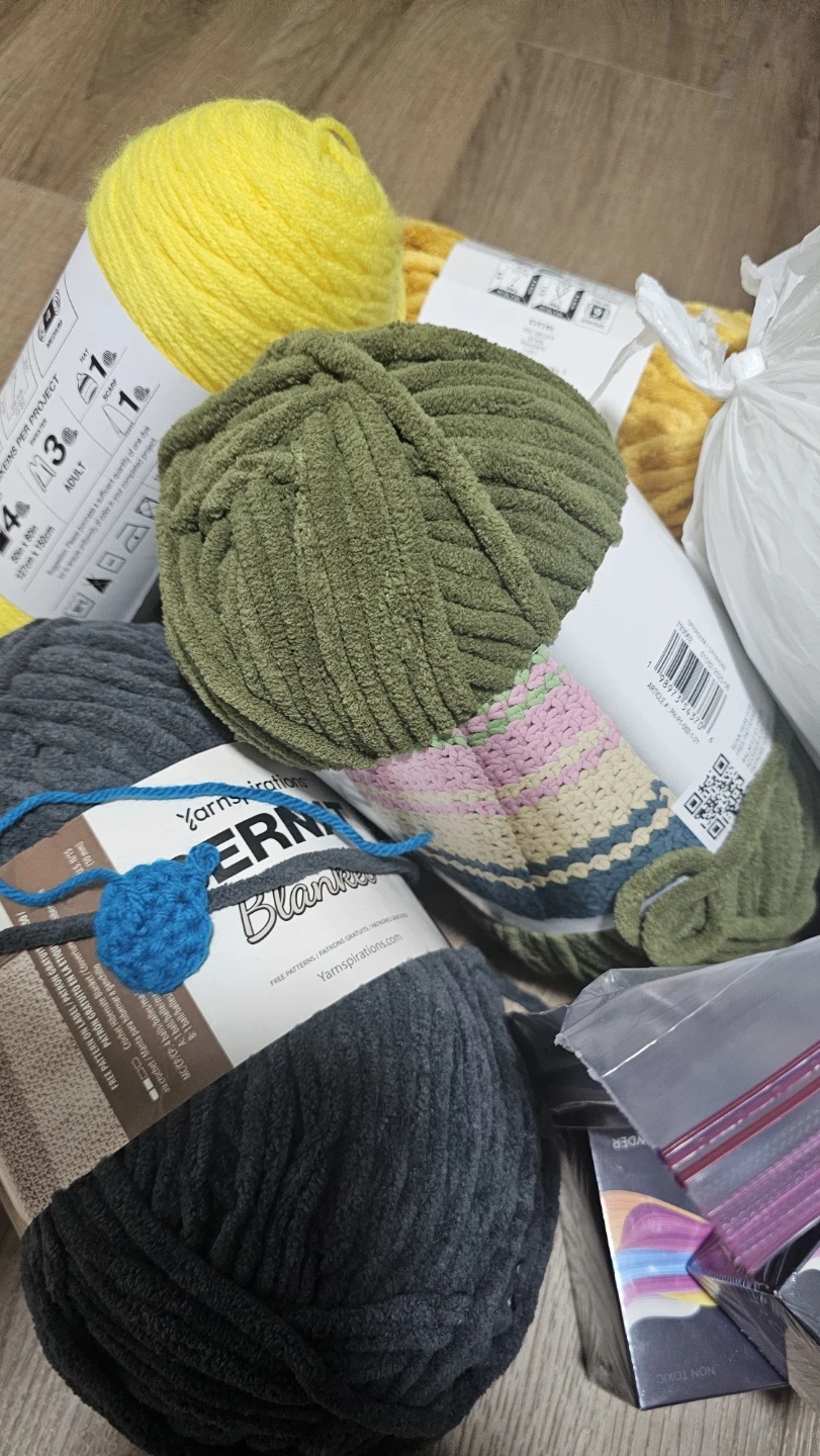 FREE Crafter's Kit: Sculpting & Knit/crochet supplies - photo 4