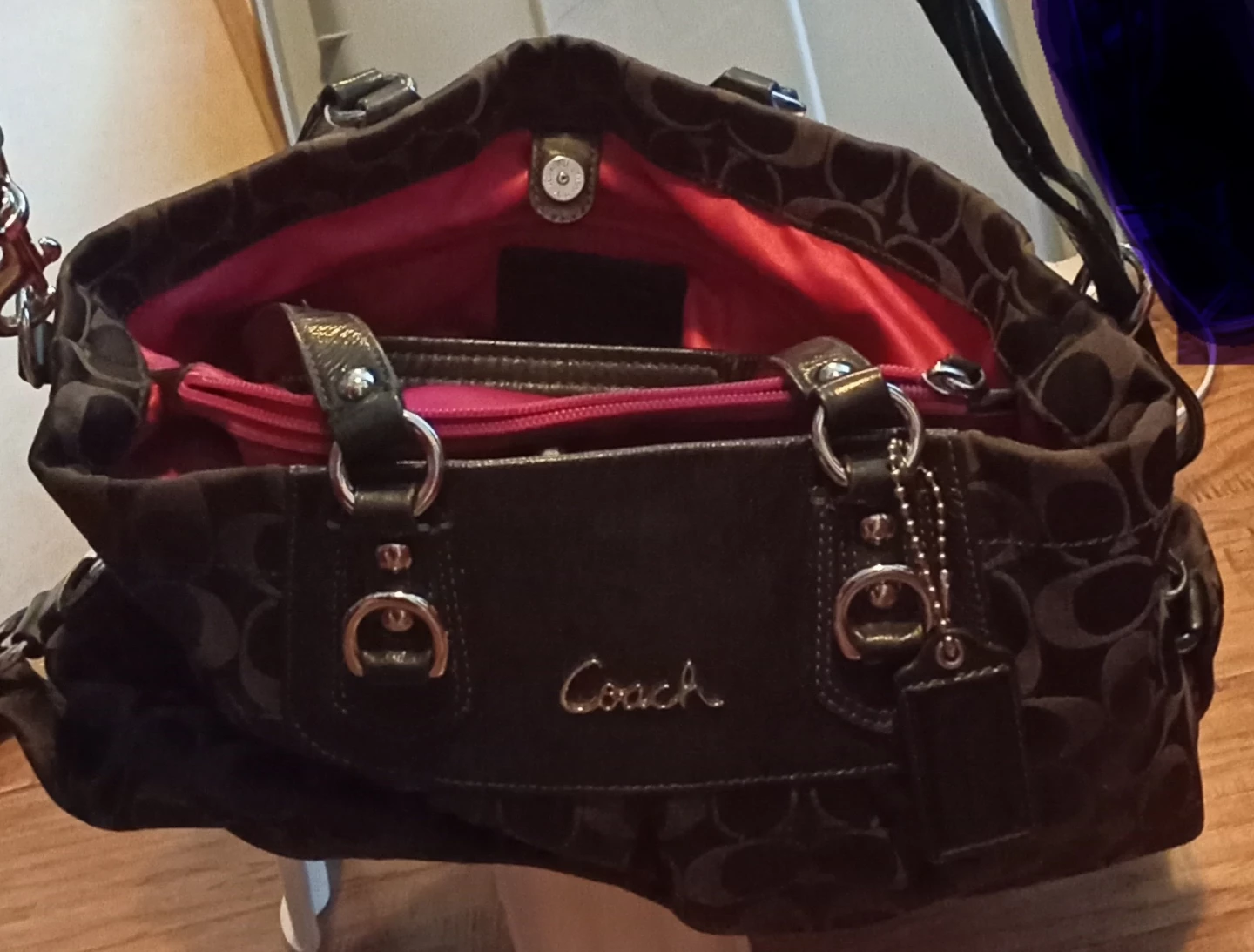 Coach Signature Canvas Tote Bag - photo 3