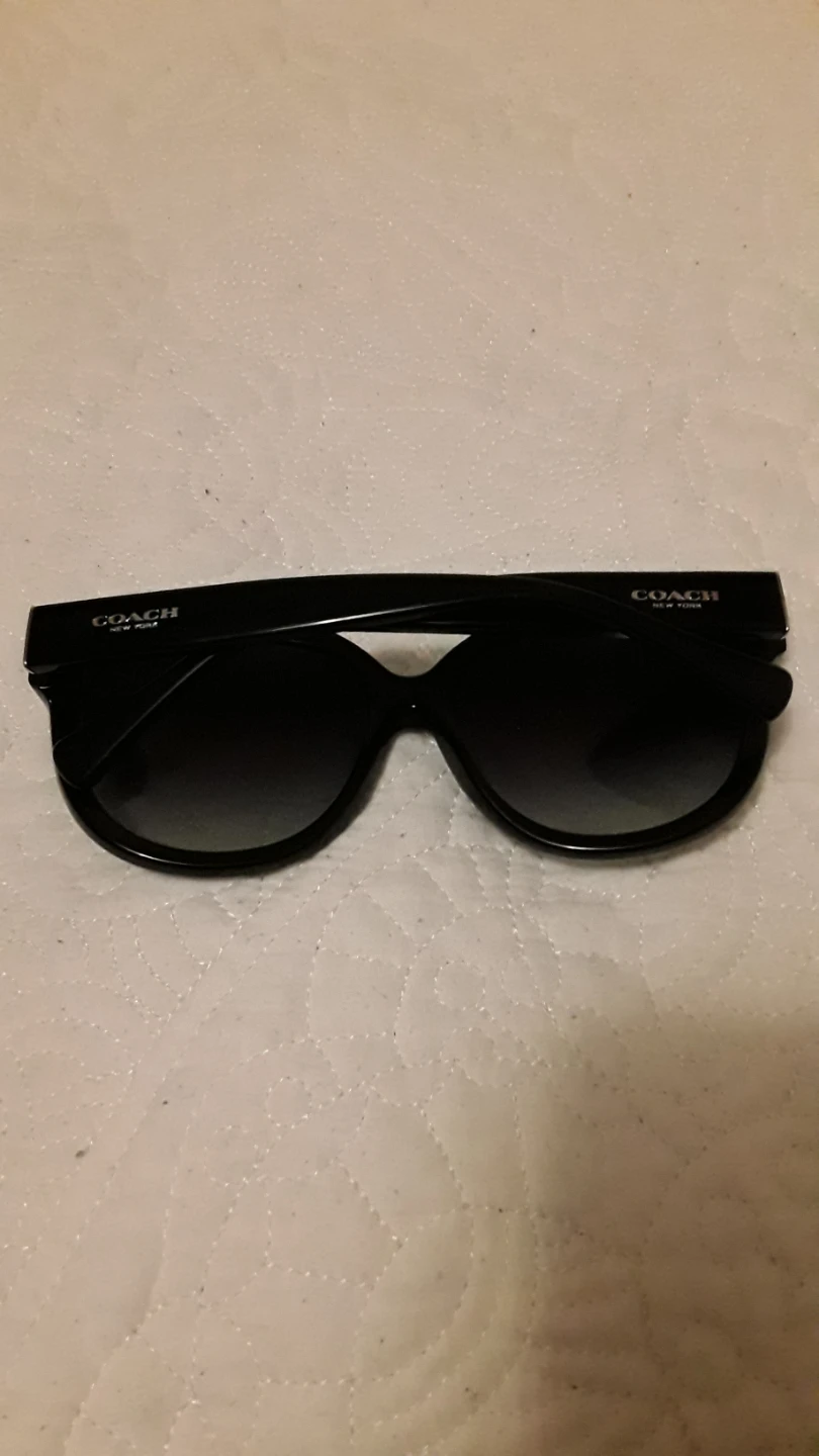 COACH BLACK SUNGLASSES WITH CASE - photo 4