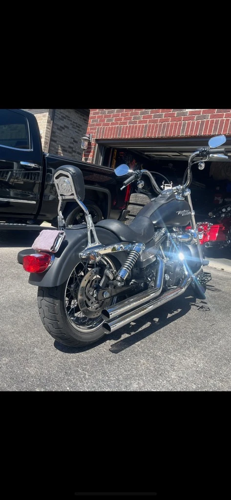 Harley-Davidson Dyna Street Bob - photo 4