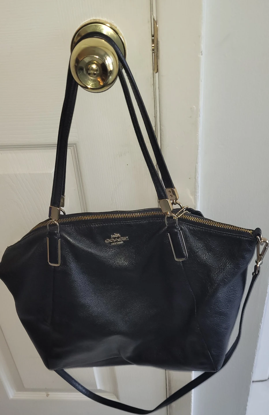 Black Leather Coach Purse - photo 4