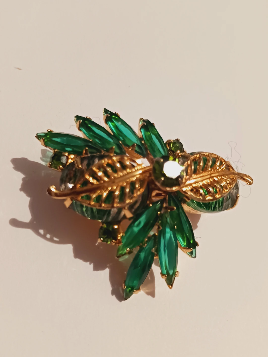 Fabulous Green Gemstones Rhinestone Flower Brooch - photo 4