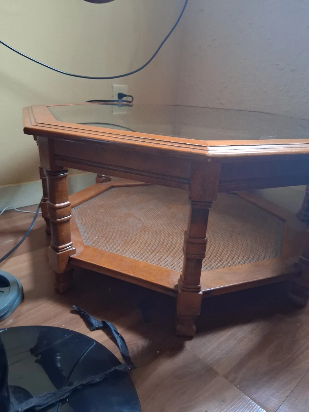 Octagonal Coffee Table with Glass Top - photo 2
