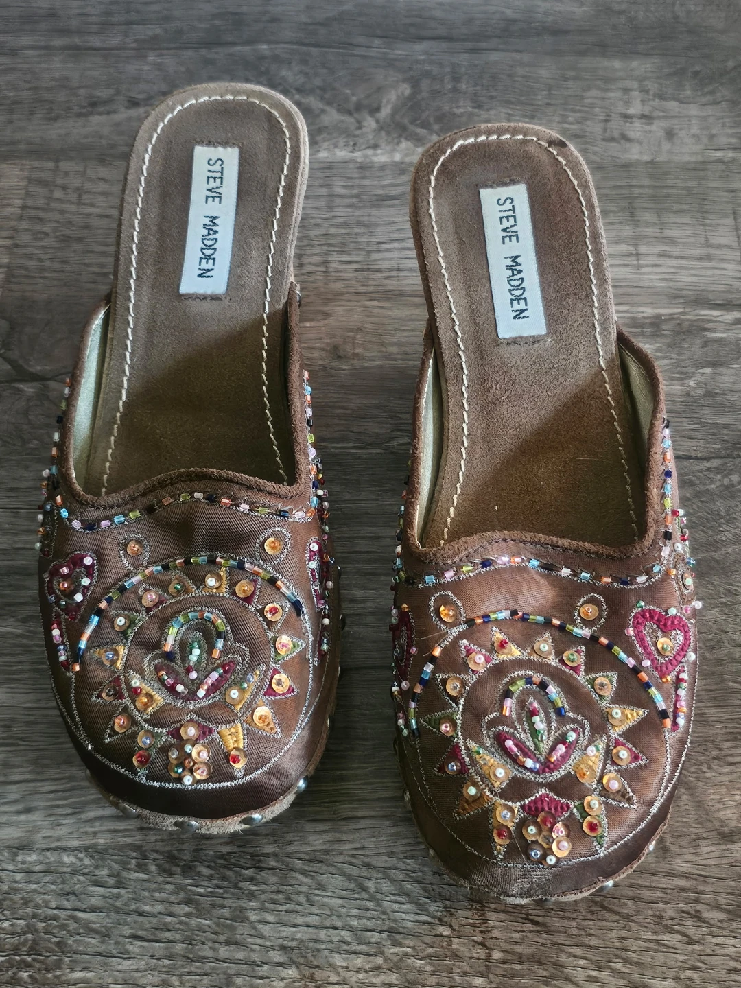 Steve Madden Embroidered Clogs