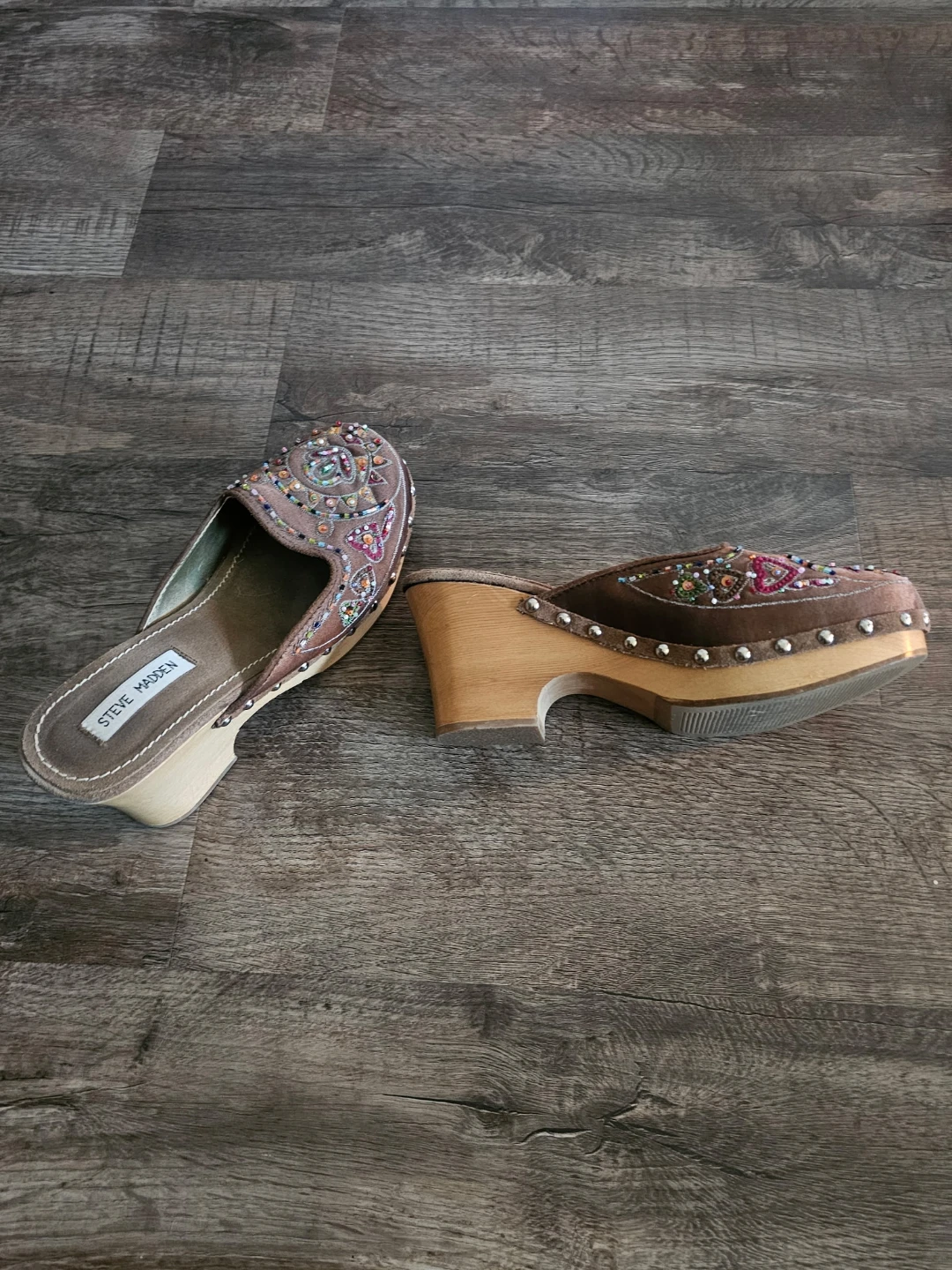 Steve Madden Embroidered Clogs - photo 2