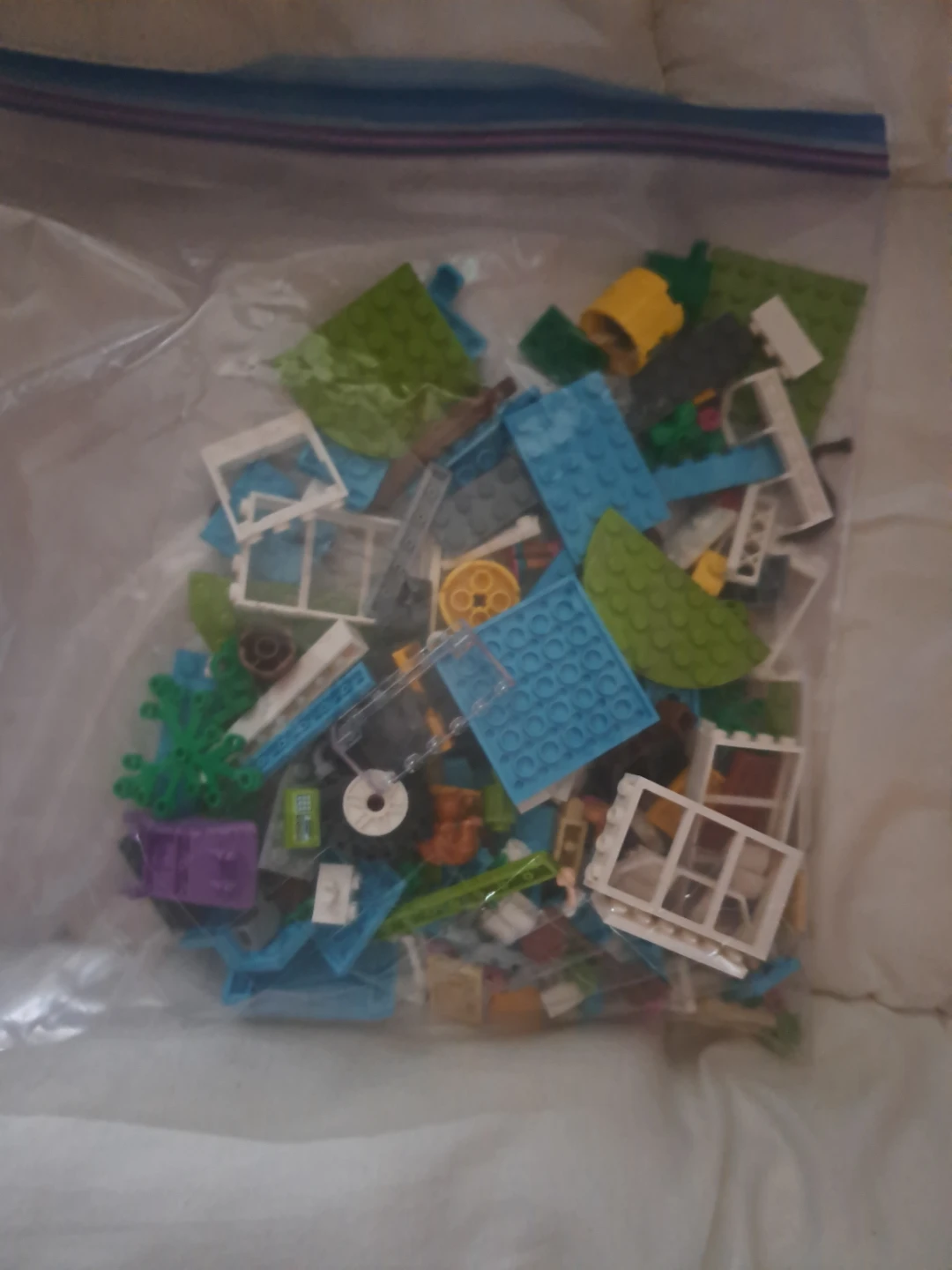 LEGO Friends Tree-Planting Vehicle - photo 2