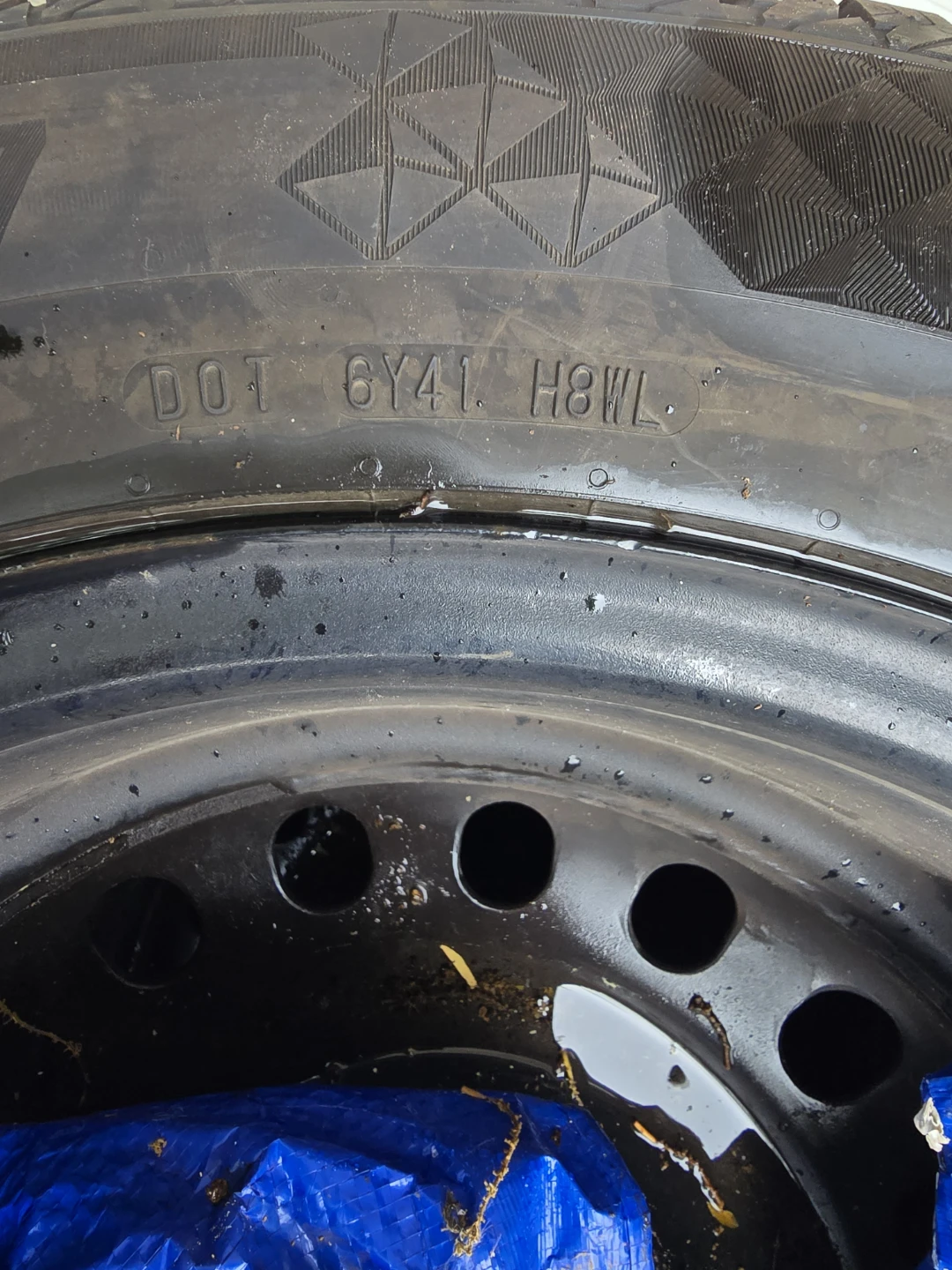 Set of 4 winter tires with steel rims - photo 2
