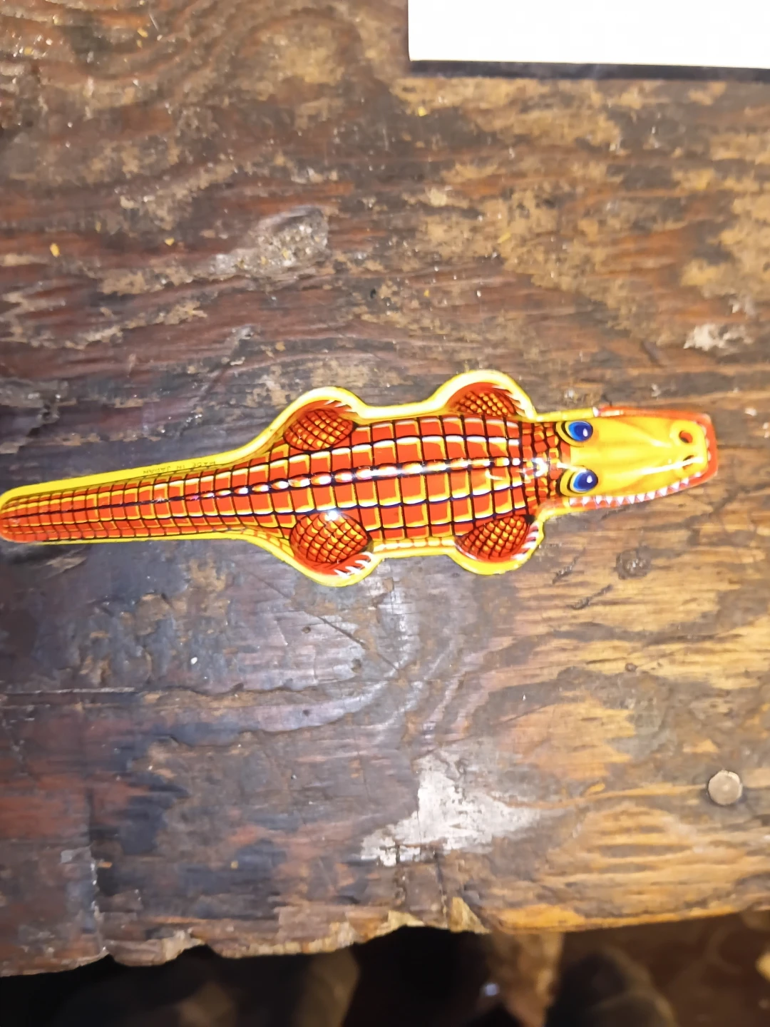 Vintage Tin Litho Wind-Up Alligator Toy