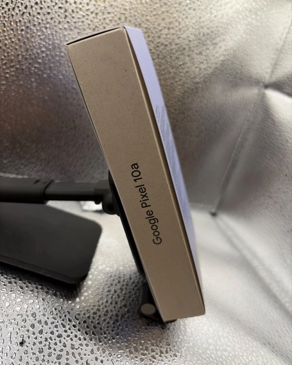 Google Pixel 10a 5G Smartphone - photo 4
