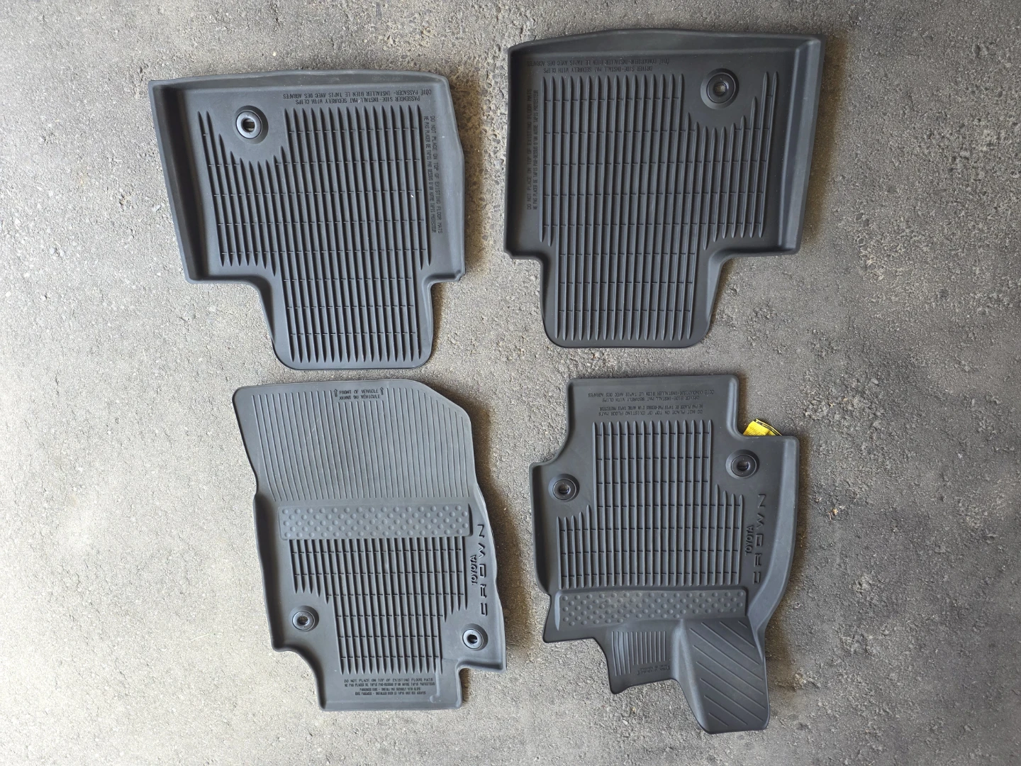 Toyota Crown Sedan All-Weather Floor Mats - photo 3