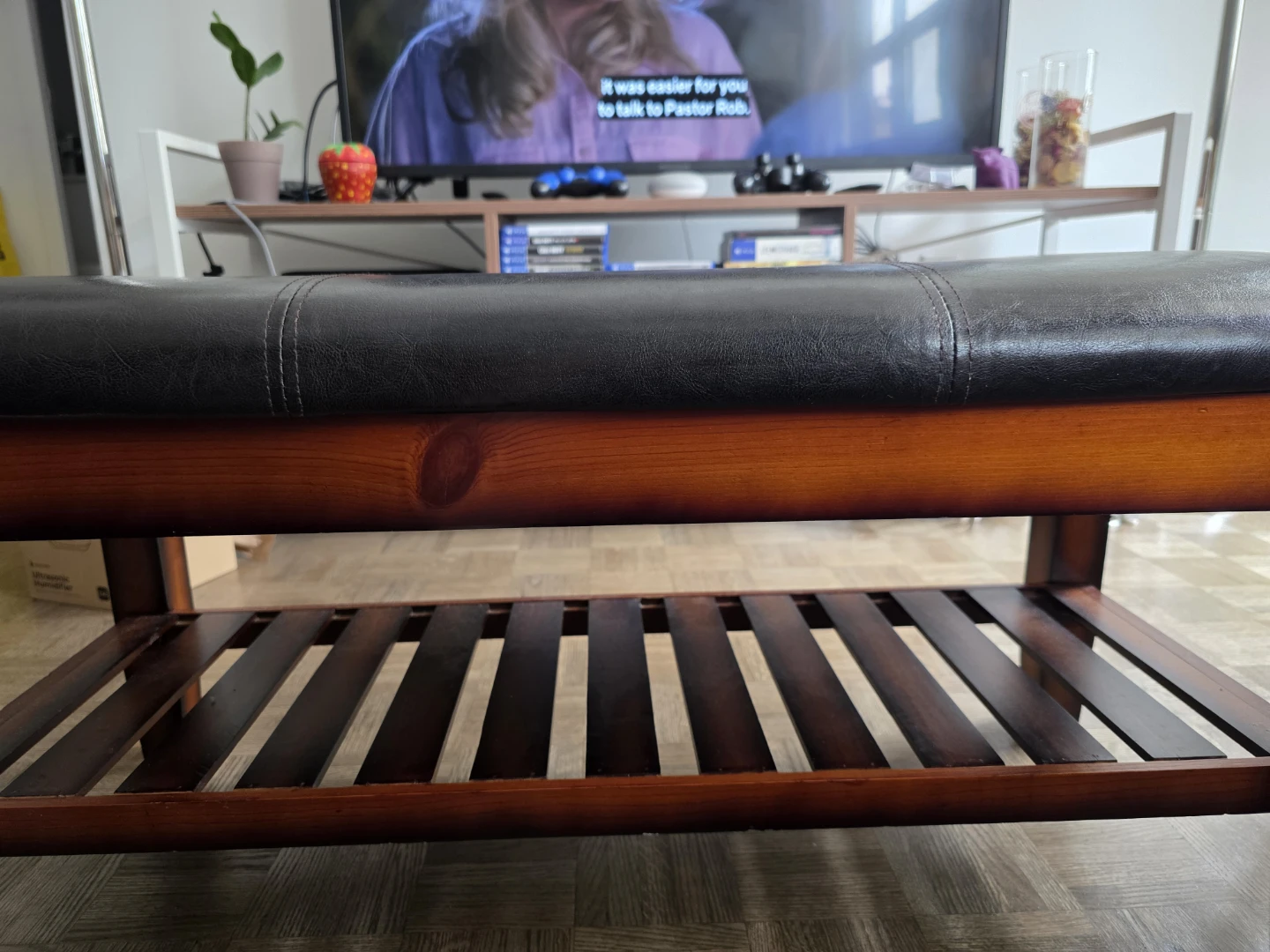 Black and dark wooden bench - photo 3
