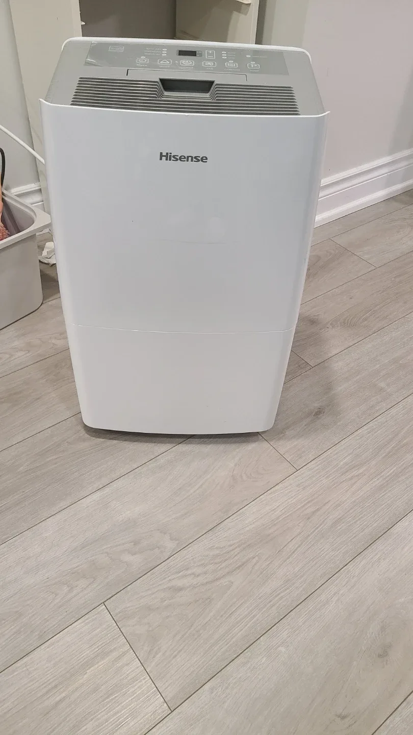 Hisense 50-Pint Dehumidifier with Built-In Pump - photo 3