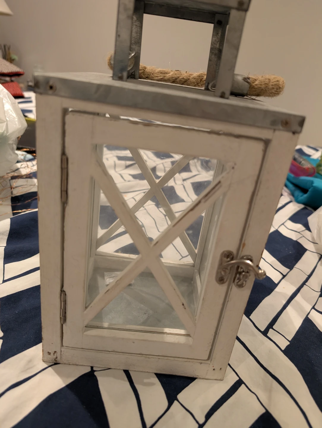 White Wooden Lantern with Rope Handle - photo 3