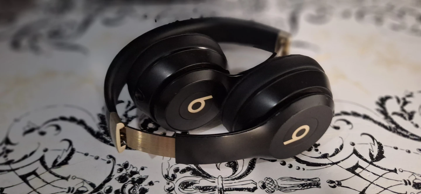 Beats Studio 3 Wireless Headphones - Black