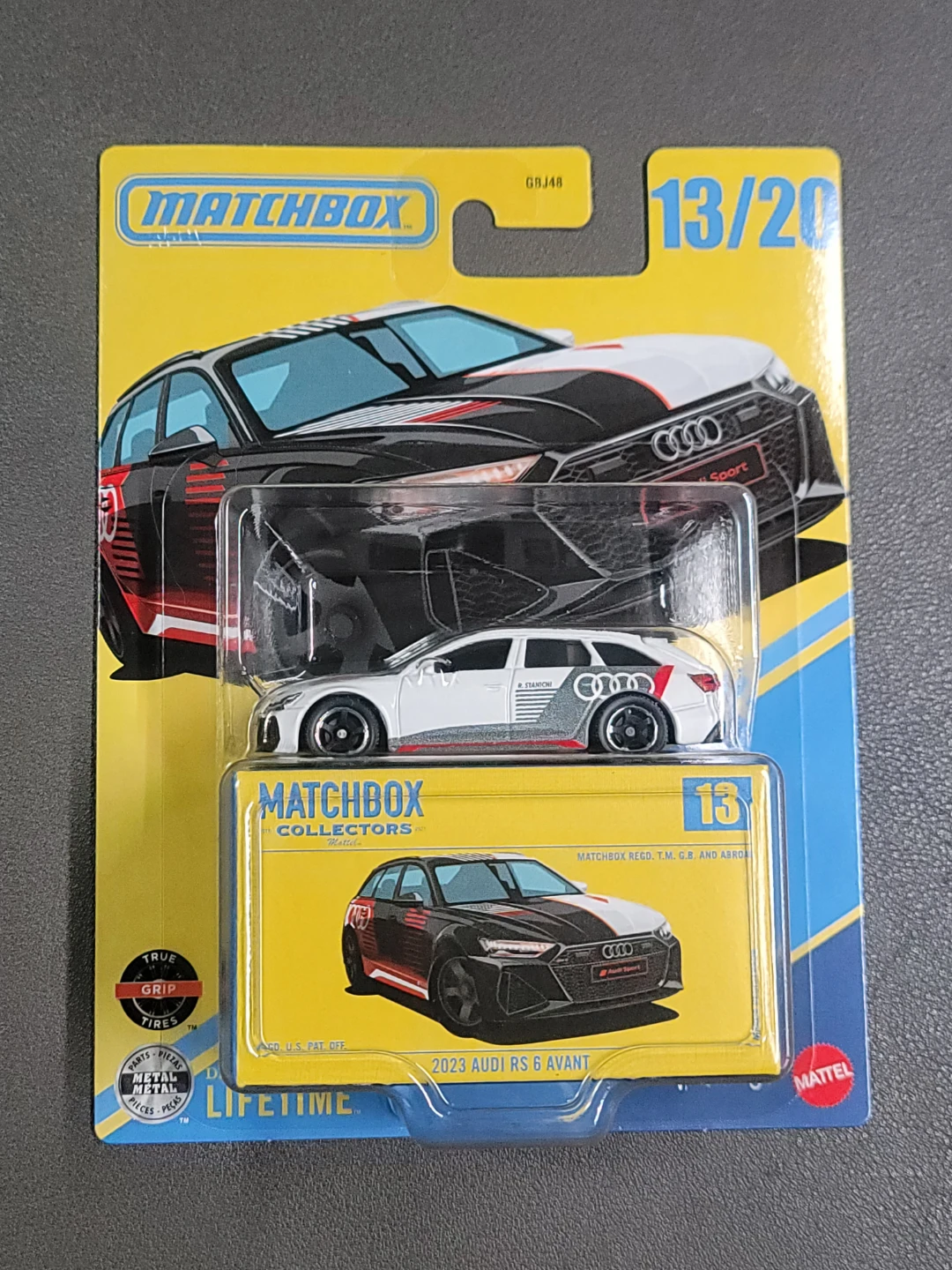 Matchbox 2023 Audi RS 6 Avant