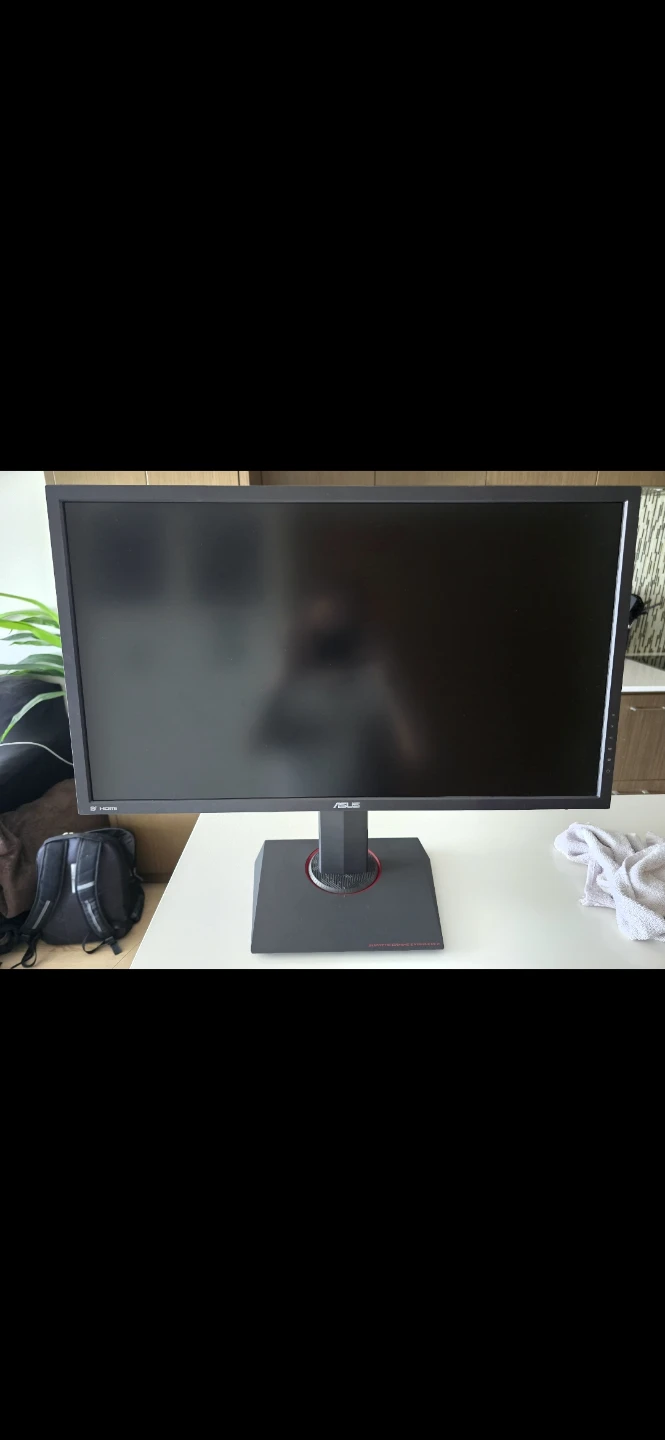 ASUS MG28UQ 28” 4K Gaming Monitor — 1ms, 60Hz — $180 OBO