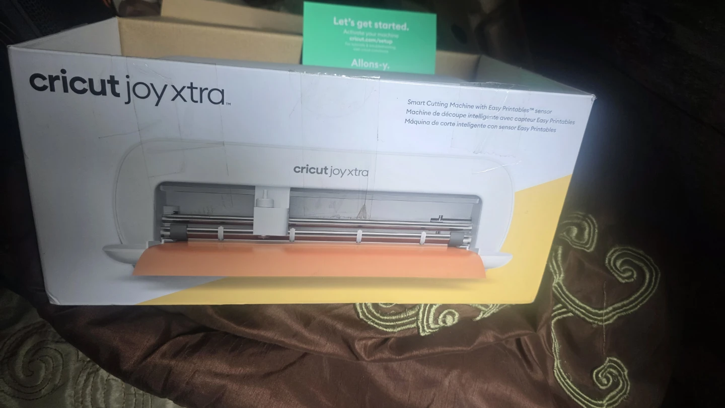 Cricut Joy Xtra Smart Cutting Machine