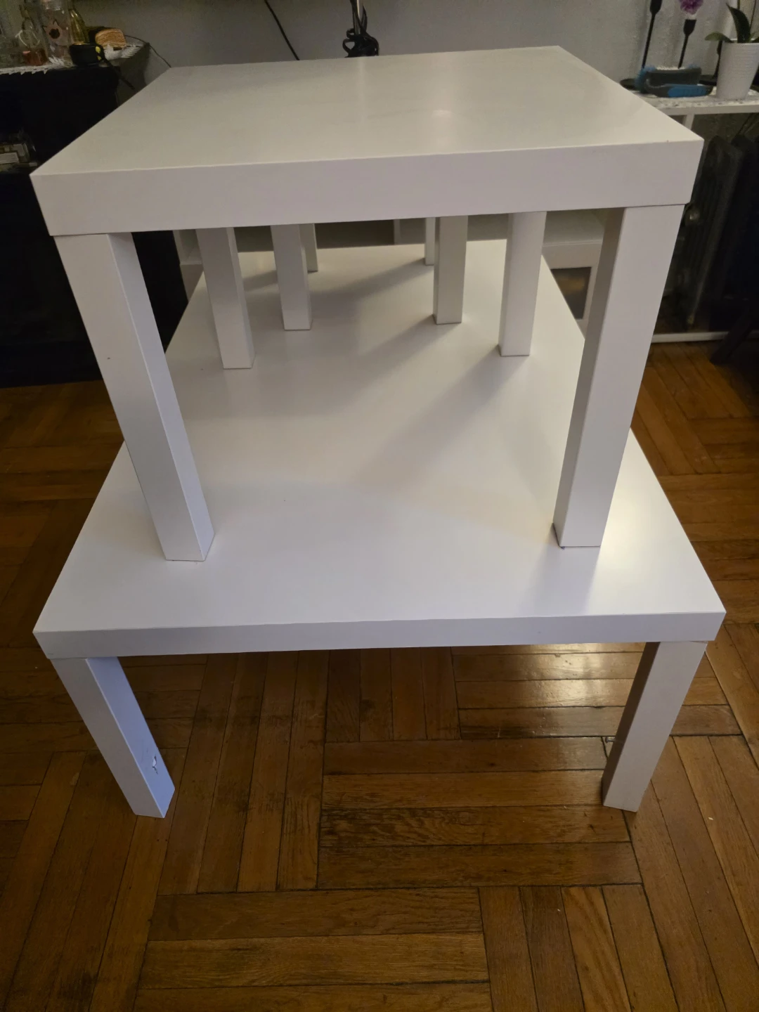White Square Side Tables Set⚽