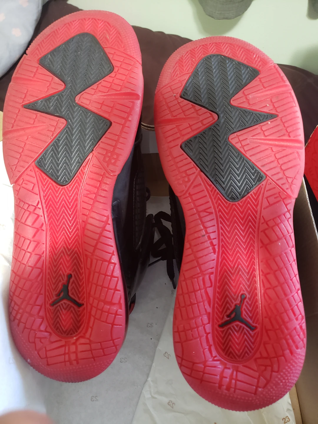 Jordan Mars 270 Black/Anthracite-Gym Red Shoes - photo 2