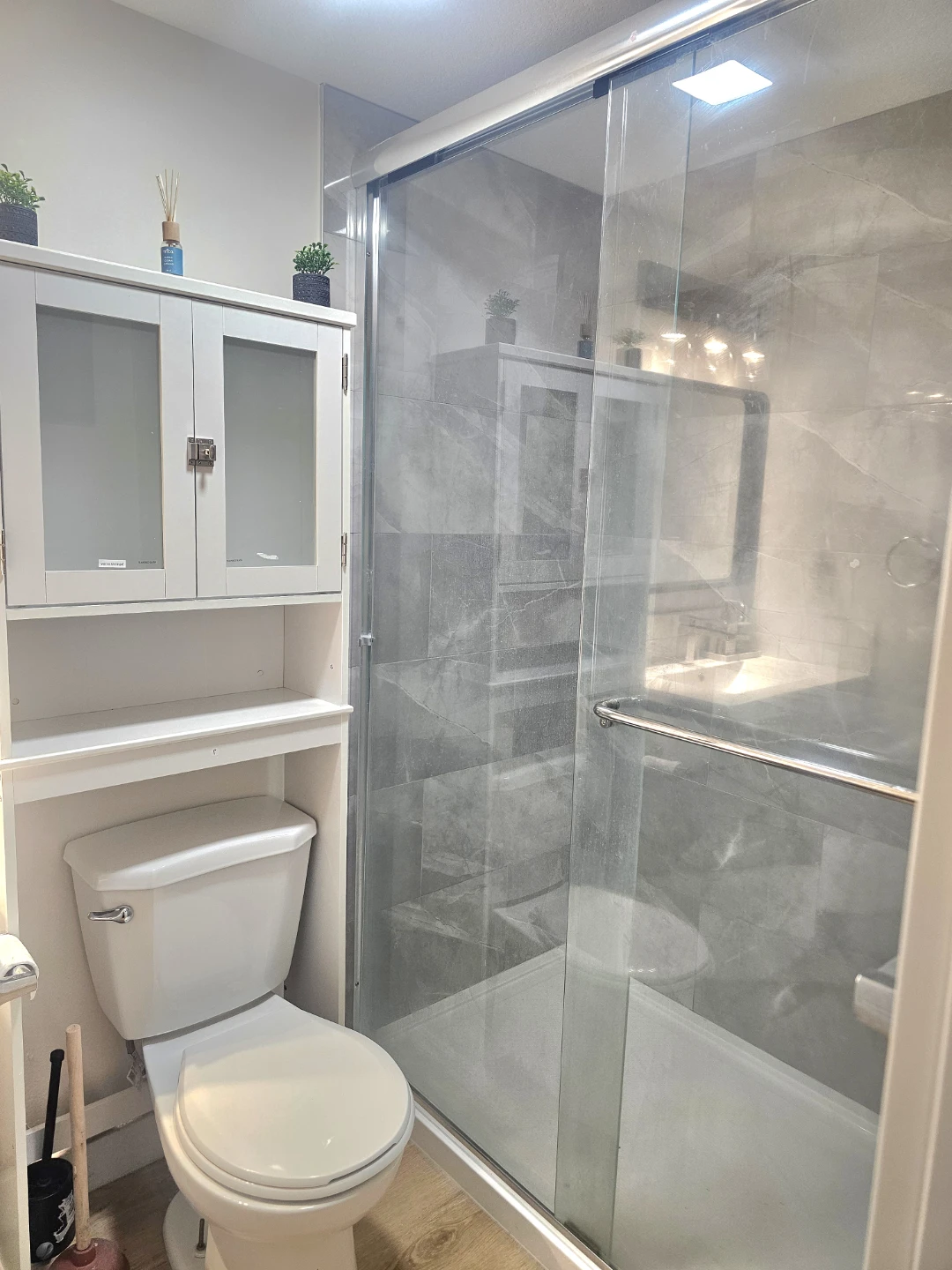 Private room for rent - photo 2