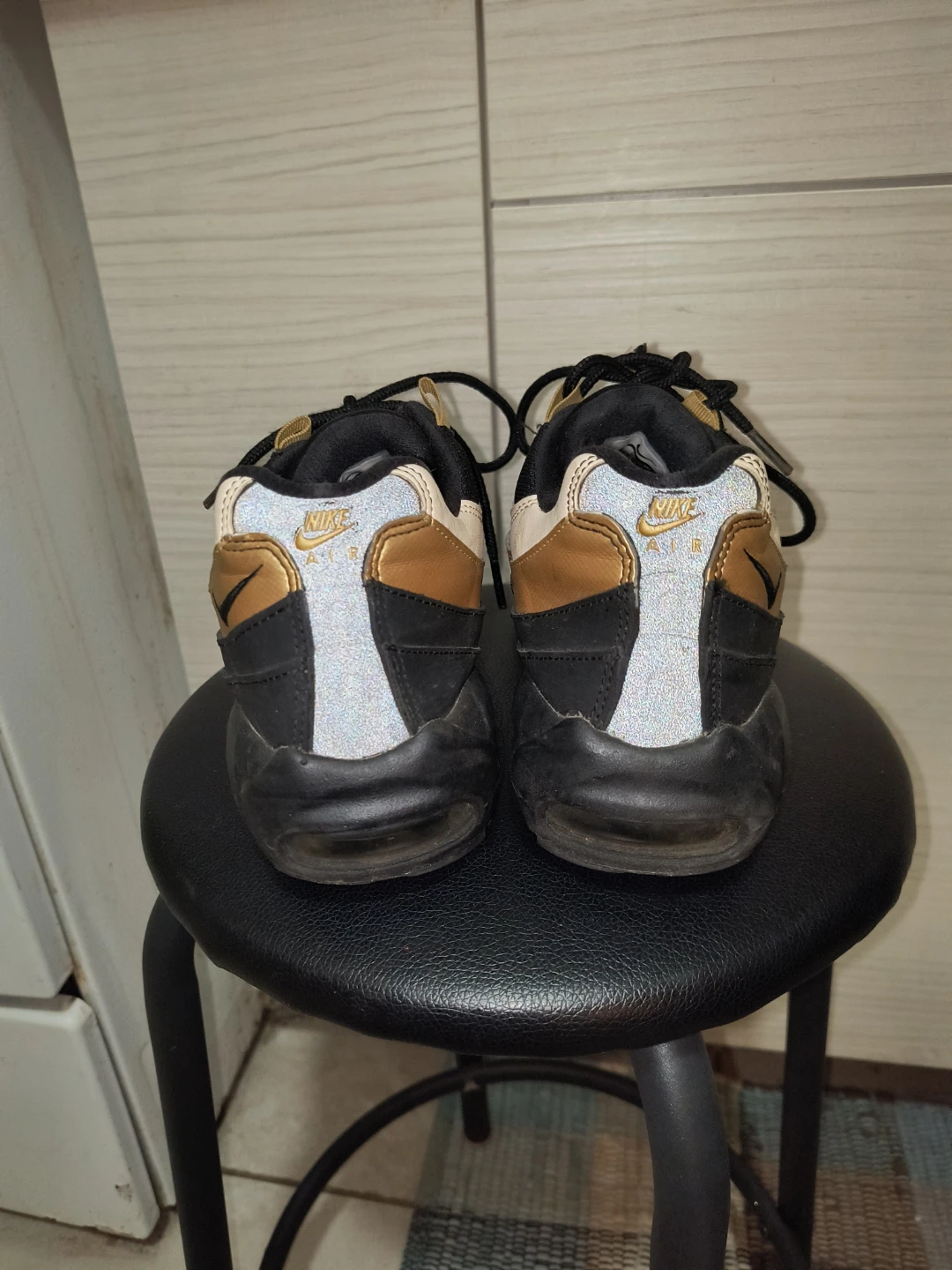Nike Air Max 95 Sneakers Black Gold