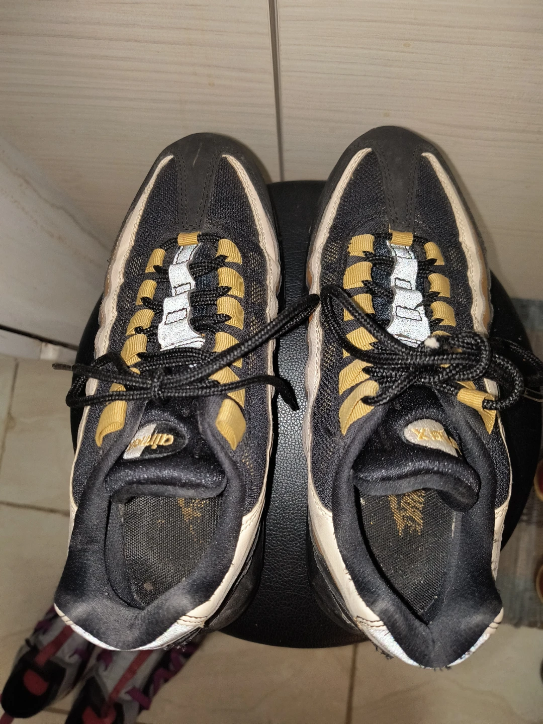 Nike Air Max 95 Sneakers Black Gold - photo 2
