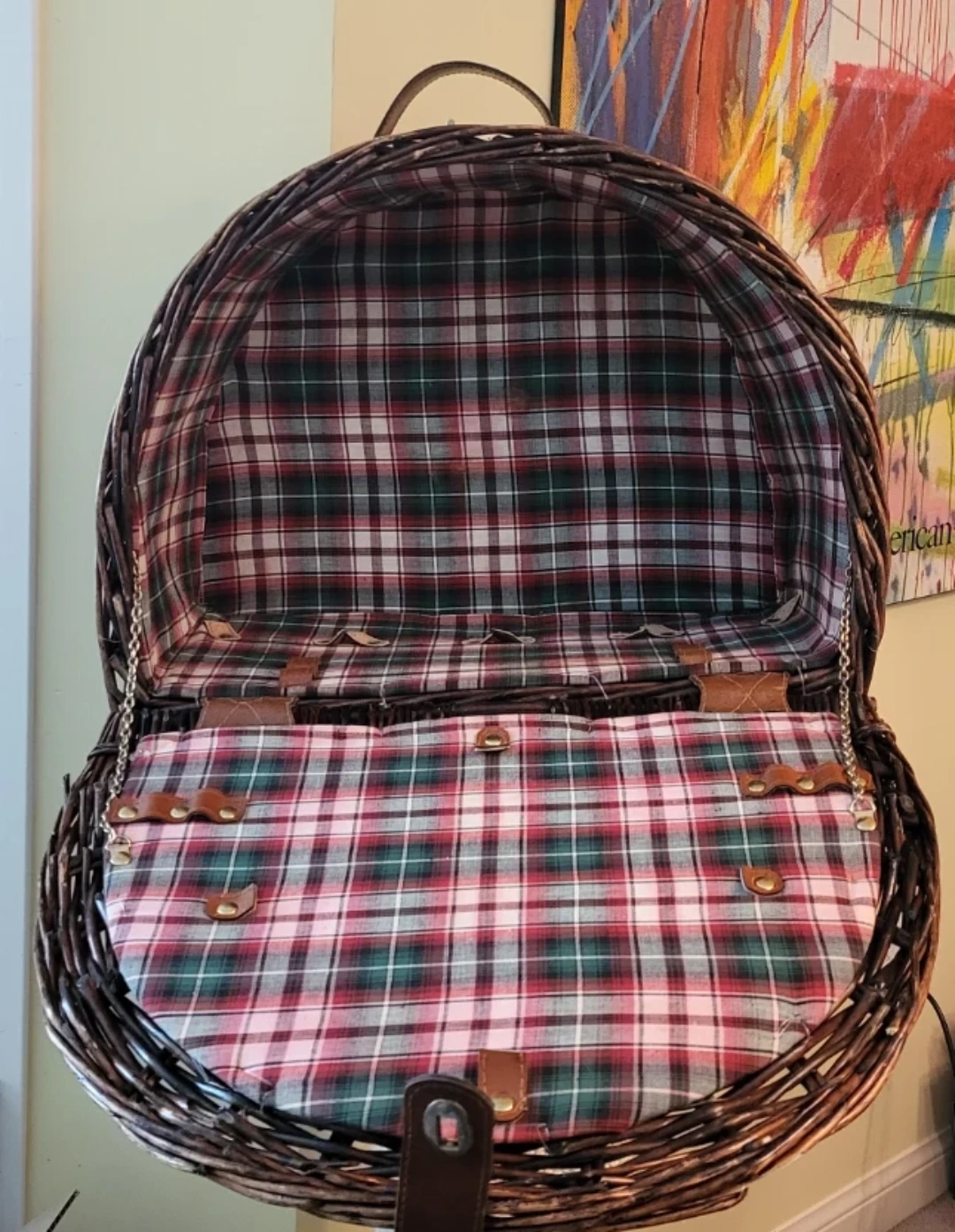 Vintage Hickory Farms Picnic Basket - photo 2