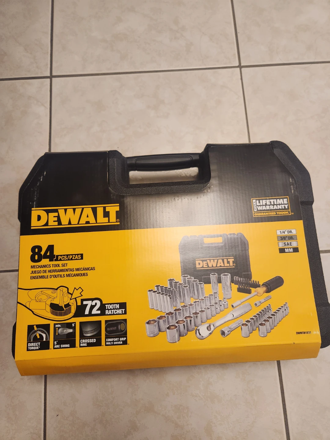DEWALT 84-Piece Mechanics Tool Set