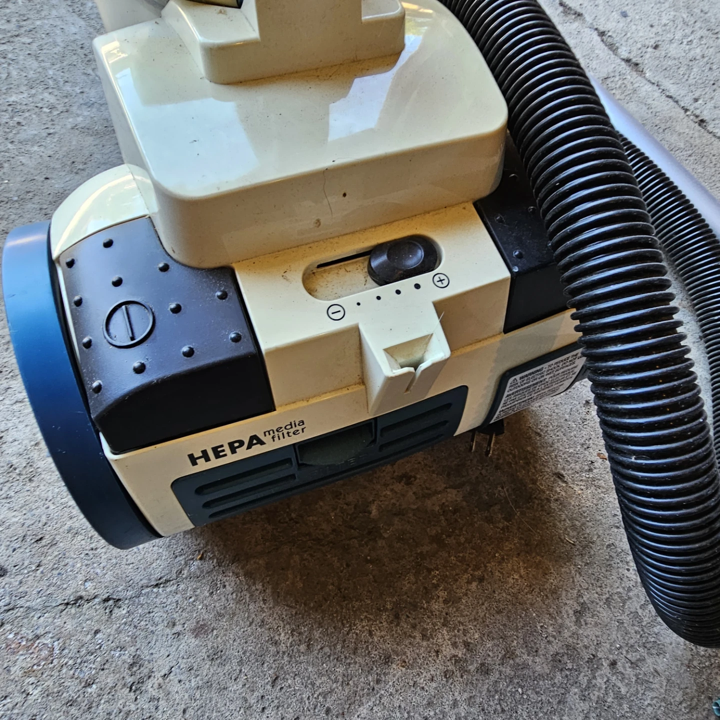 Bissell CleanView Multi Cyclonic Vacuum - photo 4